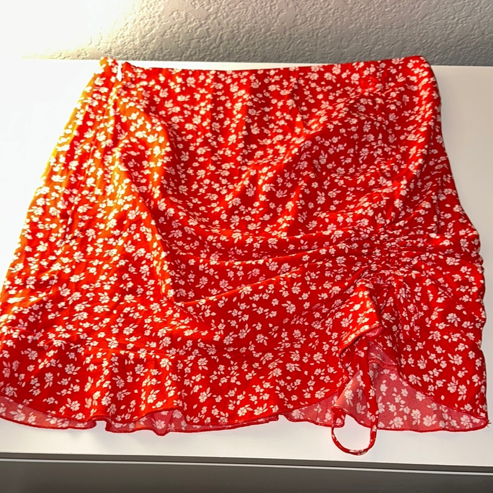 SHEIN Red Ruffled Wrap Mini Skirt Casual